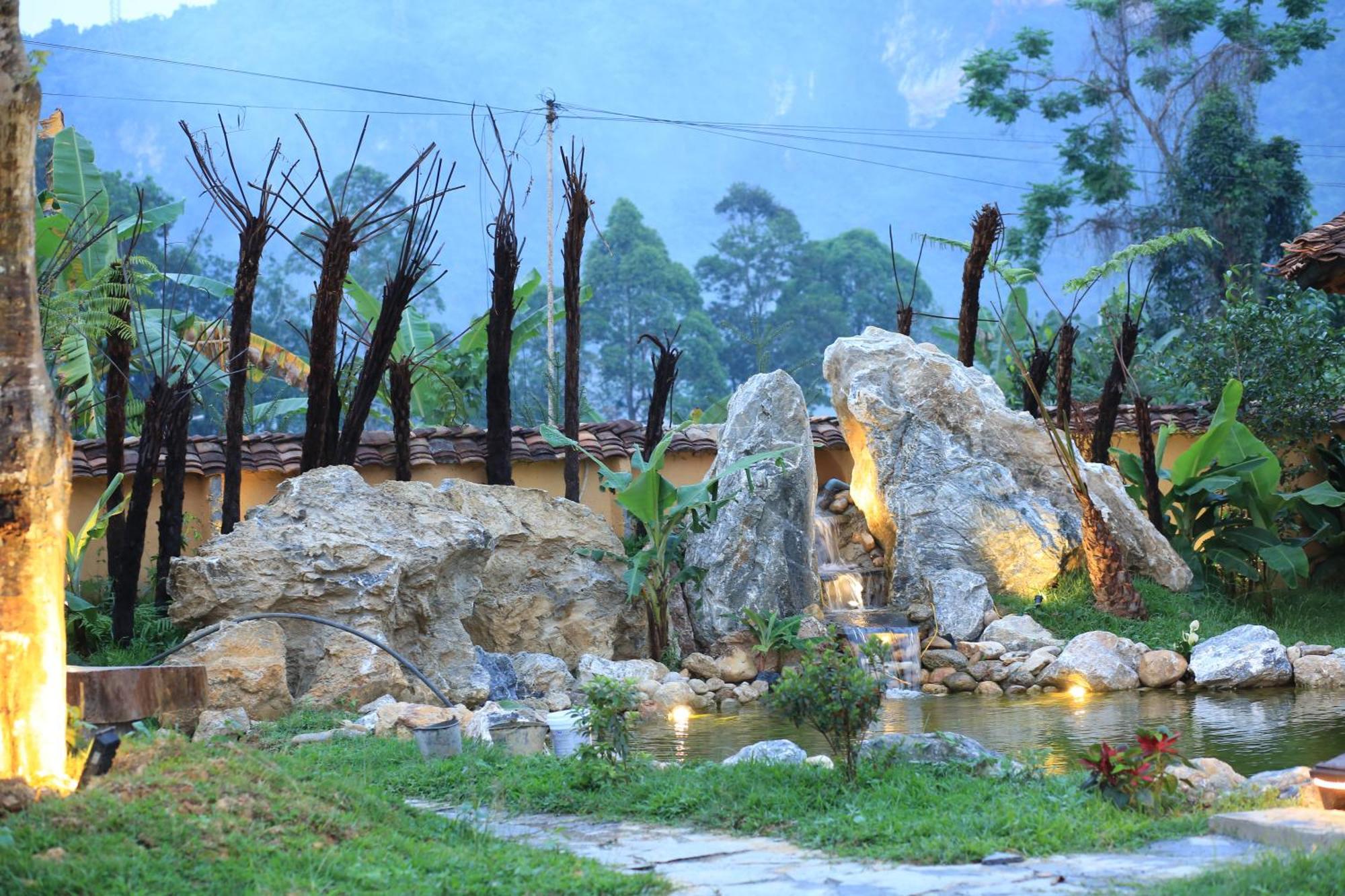 Ha Giang Eco Stone House - Tours & Rental Motorbike Exteriör bild