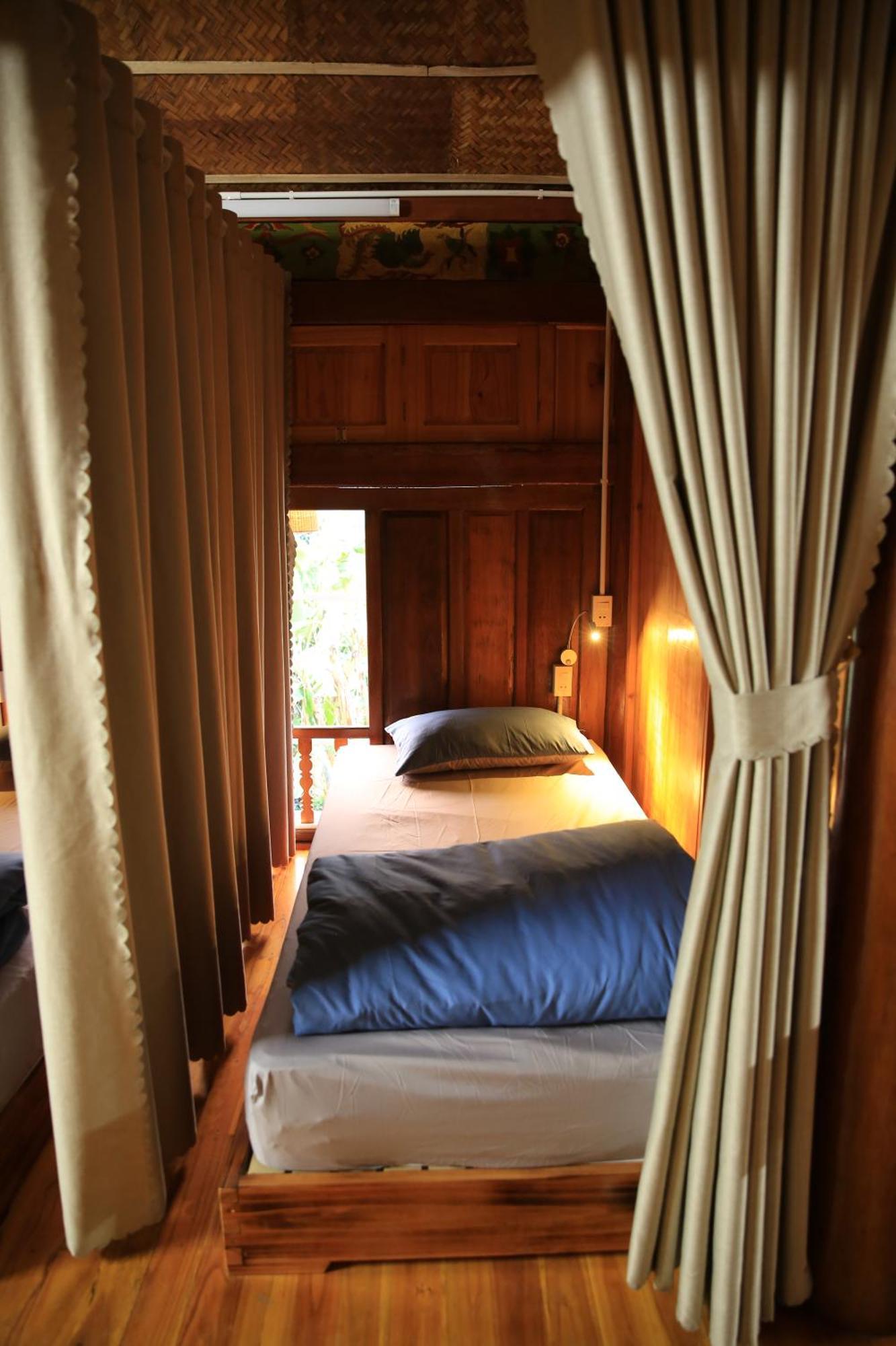 Ha Giang Eco Stone House - Tours & Rental Motorbike Exteriör bild